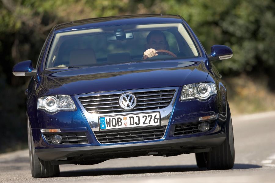  Volkswagen Passat 2005 года  (фото 63 из 161)